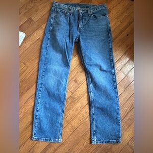 Authentic Levi Strauss jeans. Mens 32x30 perfect condition.